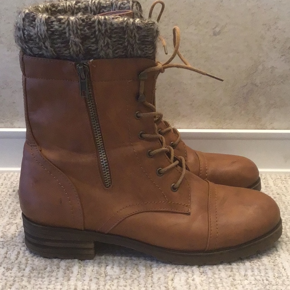 Mark & Maddux cognac brown combat boots size 7.5